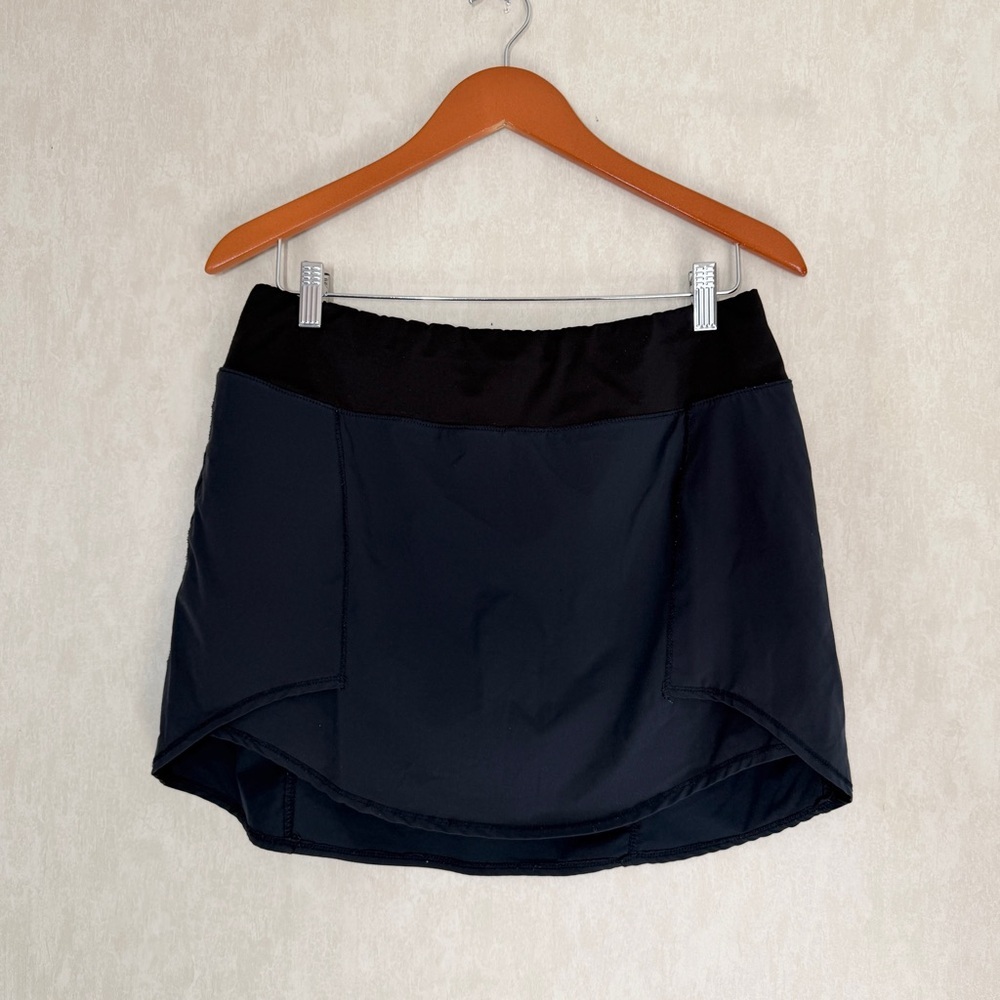 oiselle Women’s Skort Skirt Pull On Running Golf in Black 10